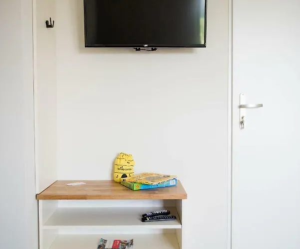 Pasieka Smakulskich Farma Pakoslaw (Greater Poland)